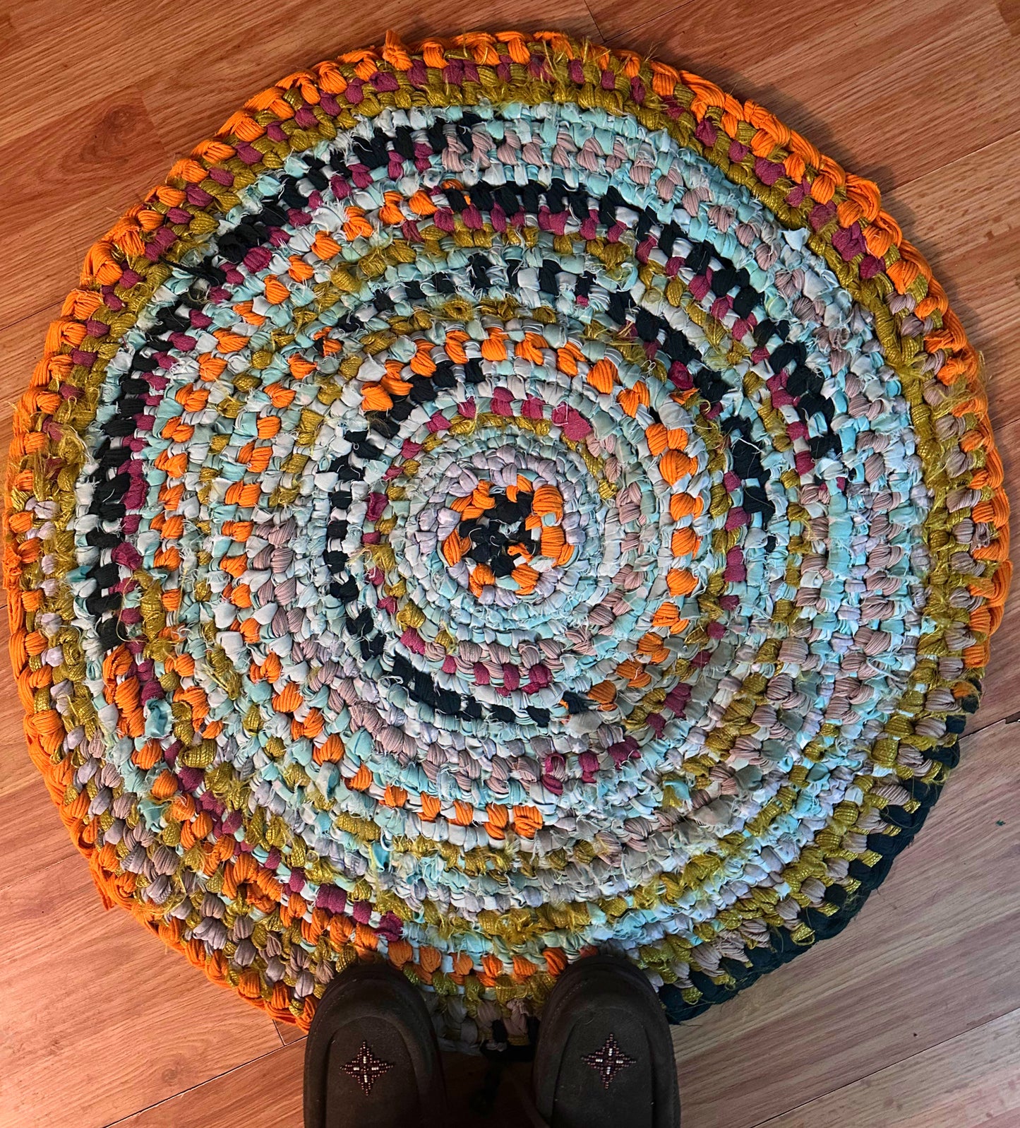 Pops of Orange Amish Knot rag rug
